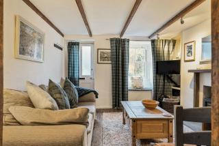 Tintin Cottage - 2