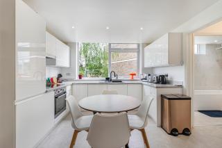30 min to central London 2BR flat with parking close to Eltham palace - 6
