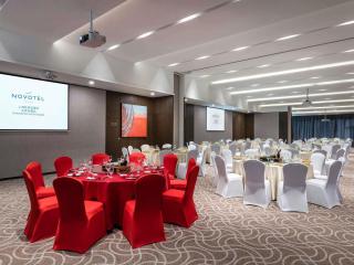 Novotel Suites Shanghai Hongqiao - 8
