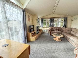Lovely Caravan At Manor Park, Nearby Hunstanton Beach In Norfolk Ref 23029T - 6