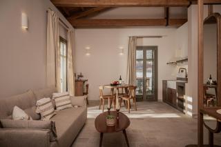 JUNO Collection Residences - 8