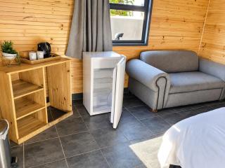 Lungile Backpackers - 1