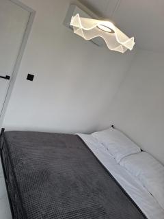 Golden Pearl Apartments - 9