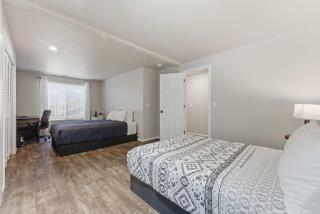 Well-stocked and centrally located home with patio & enclosed yard - 8