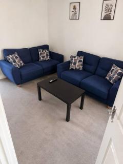 Spacious 3 bedroom 2.5 bathroom - 3