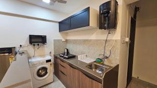 Lite Stays - Khar West - 4