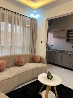 Grey bnb kyanja - 2