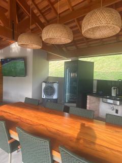 Hospedagem na Serra - Jacuzzi, Lazer e Conforto - 8
