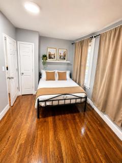 Budget Private Room 1 near Yale & Hospitals - Grasso - 0