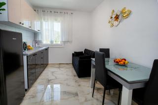 Sofi's House - 6