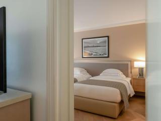 Mövenpick Hotel Beirut - 3
