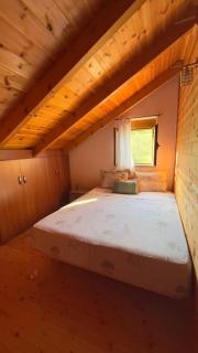 Mountain Attic Near Përmet - 1