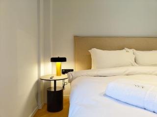 Designer Flat in Voula Center - 5
