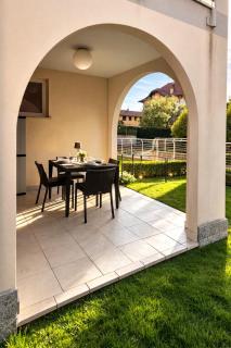 Lakeside Apartment - 1BR with Pool Access - 1