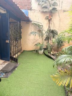 Independent Garden Cottage-Bandra-Carter road - 2