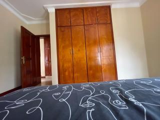 J5 Leonia Apartments - 5
