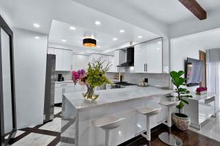 Villa 800 - 3 BEDROOM - 3 AND A HALF BATHROOMS -6 BEDS- Spa like Retreat Saline Pool & Jacuzzi - 2