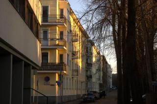 Apartment in the centre with free gated parking - 0