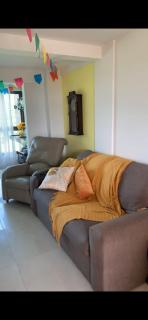 Apartamento andar superior em Gravatá com piscina e área de lazer Condomínio Jacarandá - 2