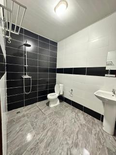 Luxury Villa on 53rd Street - 9