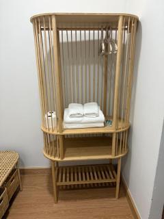 The Hide Private - 4
