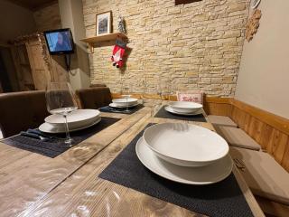 Royal Ski Lodge - 1