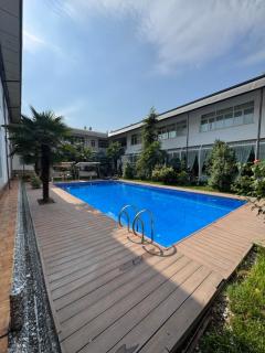 Hotel Elegant 2 - 2