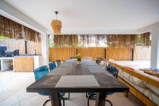 Luxury Vacation Seaside Villa with Privacy - 5