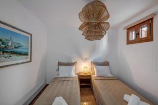 Villa Marelia - Seafront villa with infinity pool - 1