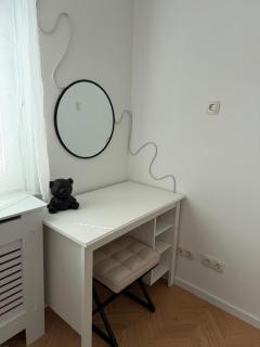 Großzügiges Apartment nahe Flughafen Wien Schwechat I mit Parkplatz & 2 Schlafzimmer - 8