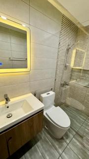 Elysium Tower Elegant Luxury Stay In Islamabad - 2
