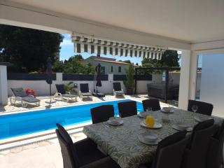 Villa Carnizza - private villa with pool and jacuzzi - 7