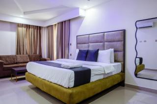 Romeneo Grand Royal Hotel - 1