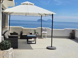 Hotel Odissea - 0