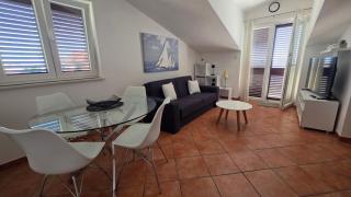 Apartments Felix 1 - 8