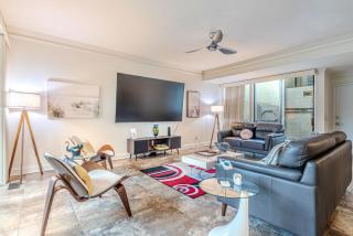 Harbour Town Haven Spacious 4Bd 4Ba Retreat - 1