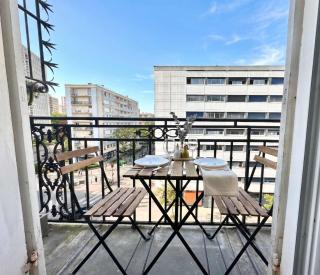 New 702 Suite Piscine - Cosy Apartment Paris Center - 3
