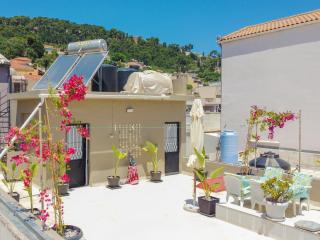Gin&Tonic first floor Apartment - Center of Zakynthos Town - Zante - 4