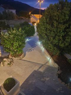 Villa Ivana-20 minutes from Split - 5