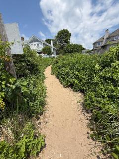 NEW Charming Coastal Bungalow steps from the Beach - 4
