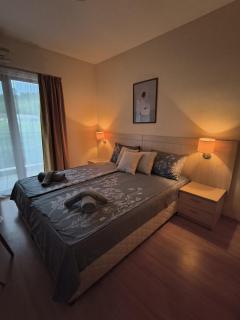 Cozy apartment near the beach Pool Parking - 4