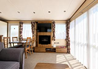Modern Caravan At Felixstowe Beach Holiday Park In Suffolk Ref 55037Rc - 7