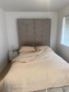 Double En-suite Room near Cribbs Causeway - 9