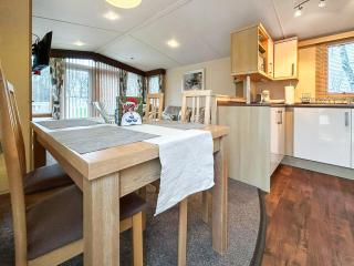 Angus Caravan - 5