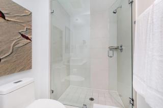 Luxe Studio Sunset & Intracoastal Views - 2