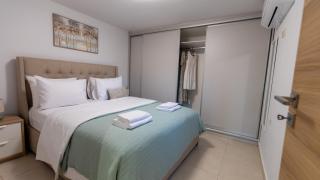 Arothea Beachside House - 8