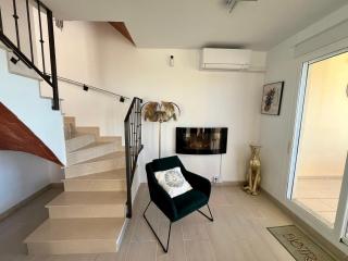 Duplex avec Jacuzzi, piscine, terrasses et vues a 180º sur la mer - 2