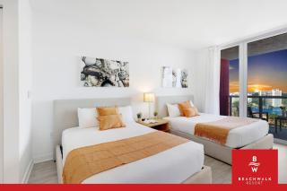 Chic Studio Intracoastal View & Balcony - 7