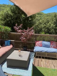 Studio Bas de villa avec grande terrasse - 3
