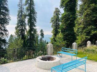 Haven Daisy Meadows Cottage, Changla Gali - 9